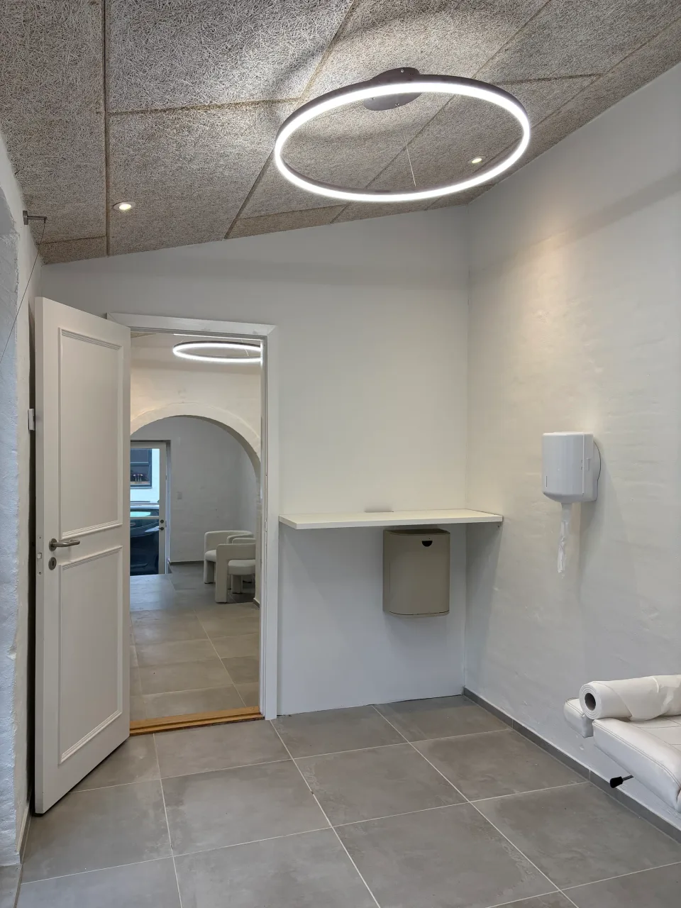 Erhvervslejemål indrettet til klinik i Horsens